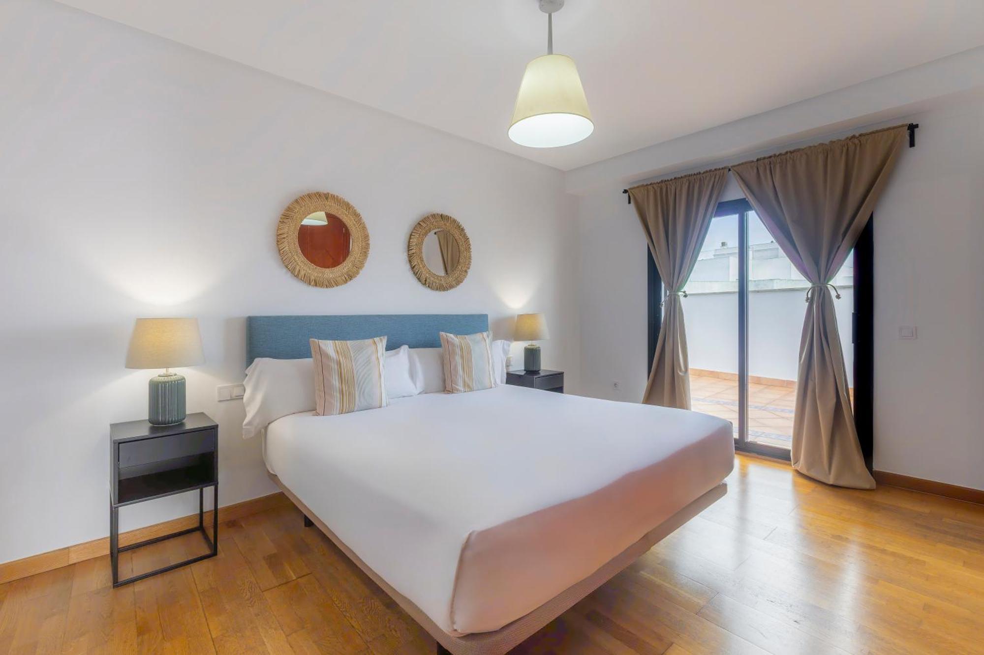 Apartamentos Moon Dreams Puerto El Puerto de Santa María Exteriör bild